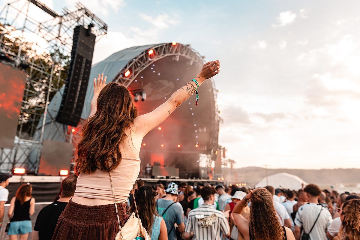 FACES-Festival-Guide: Swiss Edition mit Ticketverlosung